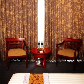 Weta International Hotel Surabaja Zewnętrze zdjęcie